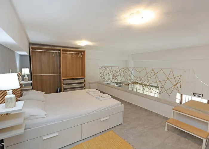 Oliva Loft Ermoupoli